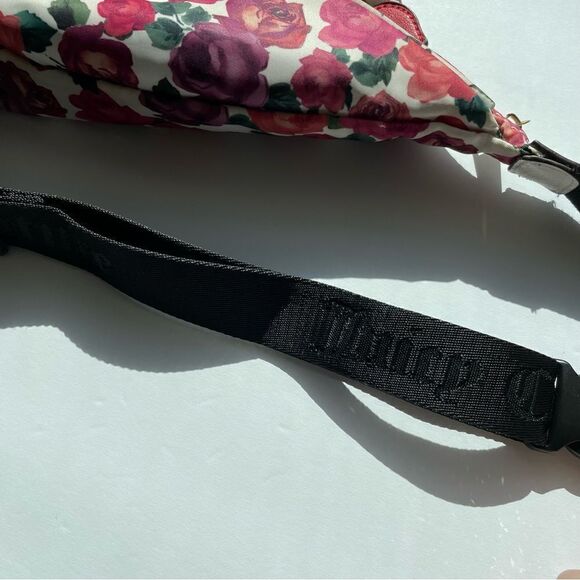 JUICY COUTURE Floral Rose Heart Fanny Pack Hip Bag Purse - Picture 5 of 9